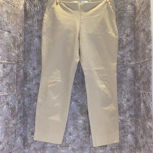 Boston Proper Women's Pants Size 2 Beige Capris Casual Khakis